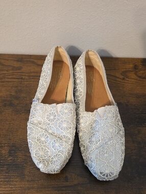 Toms Silver Lace Floral Alpargata Flats